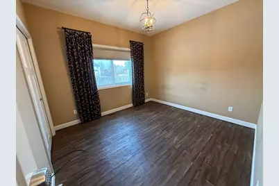 4137 Foxglove Avenue N, Brooklyn Park, MN 55443 - Photo 12