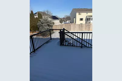 4137 Foxglove Avenue N, Brooklyn Park, MN 55443 - Photo 28