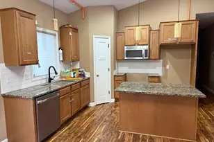 4137 Foxglove Ave N, Brooklyn Park, MN 55443 - Photo 4