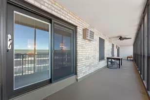 10521 Cedar Lake Rd, Minnetonka, MN 55305 - Photo 22