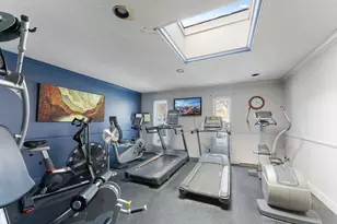 10521 Cedar Lake Rd, Minnetonka, MN 55305 - Photo 40