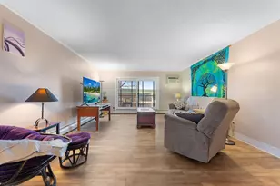 10521 Cedar Lake Rd, Minnetonka, MN 55305 - Photo 14