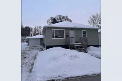 1625 9th Avenue S, Fargo,  58103 - Photo 1