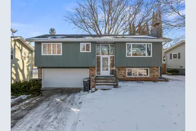 2626 3rd Place NE, Rochester, MN 55906 - Photo 2