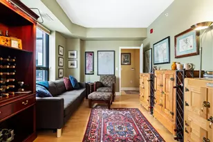 500 E Grant St, Minneapolis, MN 55404 - Photo 16