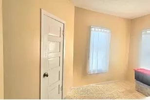 202 E 1st St, Morris, MN 56267 - Photo 14