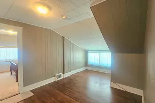 202 E 1st St, Morris, MN 56267 - Photo 18