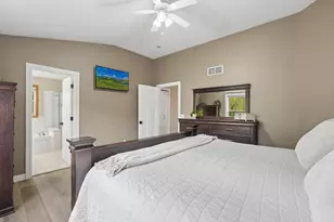 8962 Peony Ln N, Maple Grove, MN 55311 - Photo 20