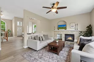 8962 Peony Ln N, Maple Grove, MN 55311 - Photo 12