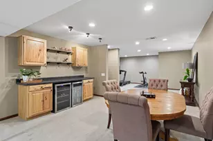 8962 Peony Ln N, Maple Grove, MN 55311 - Photo 38