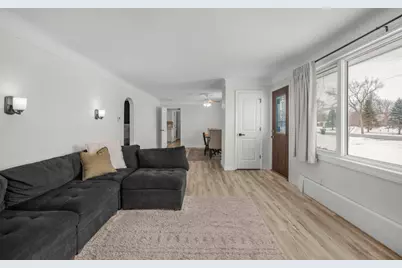 21856 Lake George Boulevard, Anoka, MN 55303 - Photo 12