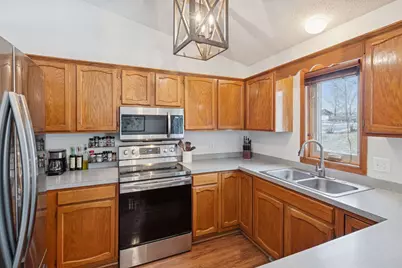 5788 W 136th Court, Savage, MN 55378 - Photo 14