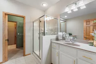 2187 Tower Alcove, Woodbury, MN 55125 - Photo 30