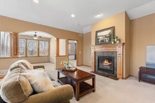 2187 Tower Alcove, Woodbury, MN 55125 - Photo 6