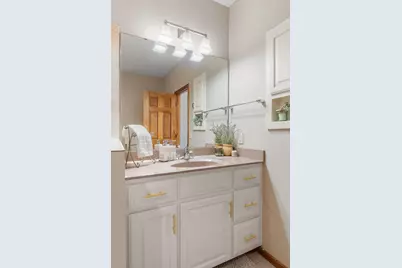 2187 Tower Alcove, Woodbury, MN 55125 - Photo 32