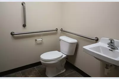 820 Howe Avenue #Suite 101, Mora, MN 55051 - Photo 18