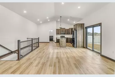 1153 45th Avenue S, Moorhead, MN 56560 - Photo 14