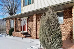 935 38th Ave, Winona, MN 55987 - Photo 2