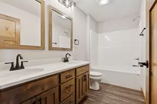 1636 72nd Ave, Hammond, WI 54015 - Photo 8