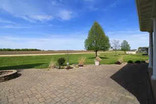 508 Vangsness St, Adams, MN 55909 - Photo 38