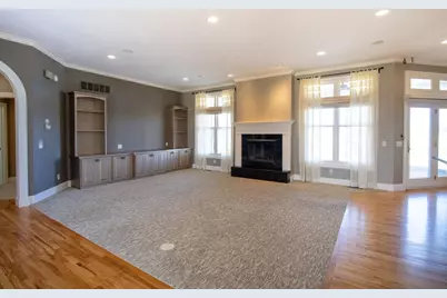 508 Vangsness Street, Adams, MN 55909 - Photo 2