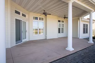 508 Vangsness St, Adams, MN 55909 - Photo 32