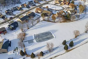 354 Glenmeadow St, River Falls, WI 54022 - Photo 14