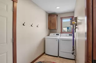 354 Glenmeadow St, River Falls, WI 54022 - Photo 44