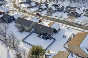 354 Glenmeadow St, River Falls, WI 54022 - Photo 12