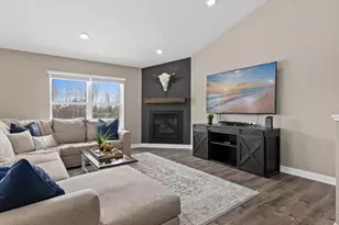 4913 162nd Ct N, Hugo, MN 55038 - Photo 4