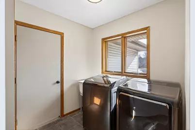 8480 Pelican Court, Chanhassen, MN 55317 - Photo 40