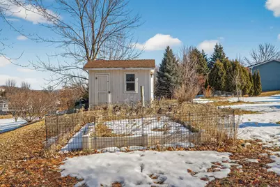 8480 Pelican Court, Chanhassen, MN 55317 - Photo 50