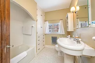 126 W 2nd St, Blue Earth, MN 56013 - Photo 30