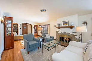 126 W 2nd St, Blue Earth, MN 56013 - Photo 6