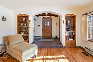 126 W 2nd St, Blue Earth, MN 56013 - Photo 2