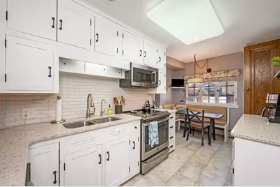 126 W 2nd Street, Blue Earth, MN 56013 - Photo 16