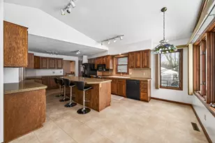 3308 E 125th St, Burnsville, MN 55337 - Photo 14