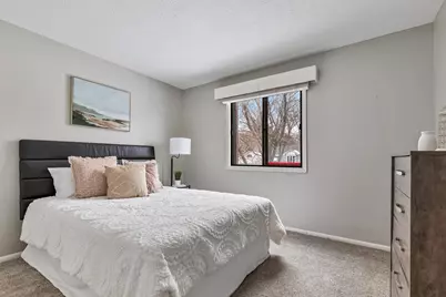 4626 Lenore Lane, Eagan, MN 55122 - Photo 14