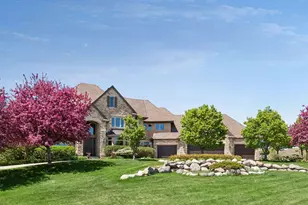 225 Calamus Cir, Medina, MN 55340 - Photo 2