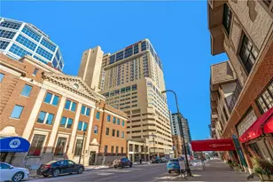 431X S 7th St, Minneapolis, MN 55415 - Photo 12