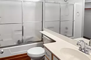 431X S 7th St, Minneapolis, MN 55415 - Photo 8