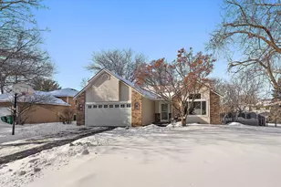 13168 Crocus St NW, Coon Rapids, MN 55448 - Photo 4