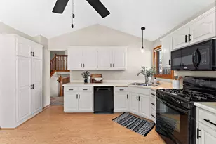 13168 Crocus St NW, Coon Rapids, MN 55448 - Photo 10