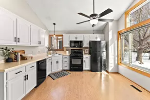 13168 Crocus St NW, Coon Rapids, MN 55448 - Photo 8