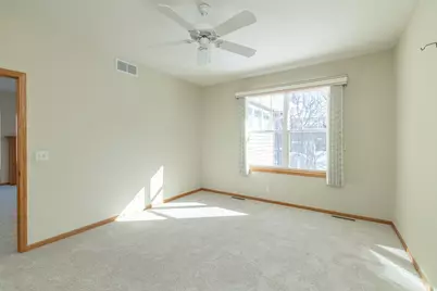 7136 Ballard Trail, Inver Grove Heights, MN 55077 - Photo 10