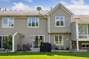 1675 Brueberry Ln, Arden Hills, MN 55112 - Photo 32