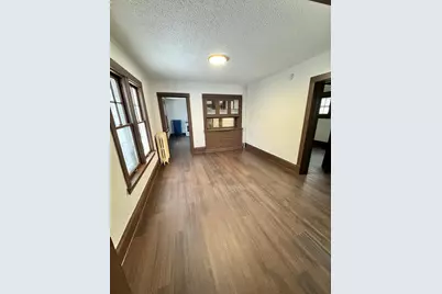1021 Charles Avenue, Saint Paul, MN 55104 - Photo 8