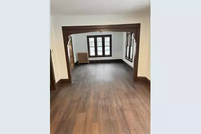 1021 Charles Avenue, Saint Paul, MN 55104 - Photo 4