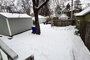 1021 Charles Ave, Saint Paul, MN 55104 - Photo 30