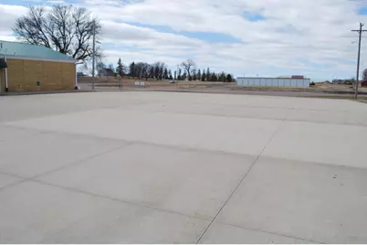 319 Dugan Street S, Welcome, MN 56181 - Photo 8